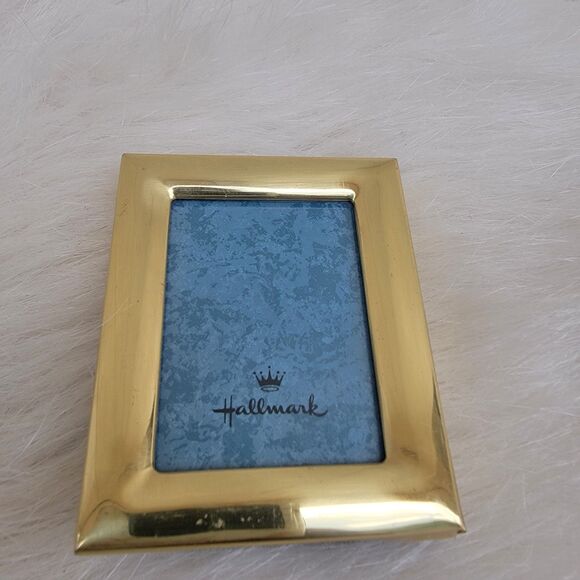 Hallmark Gold Mini Photo Frame 2.5"x 2" - Picture 1 of 2